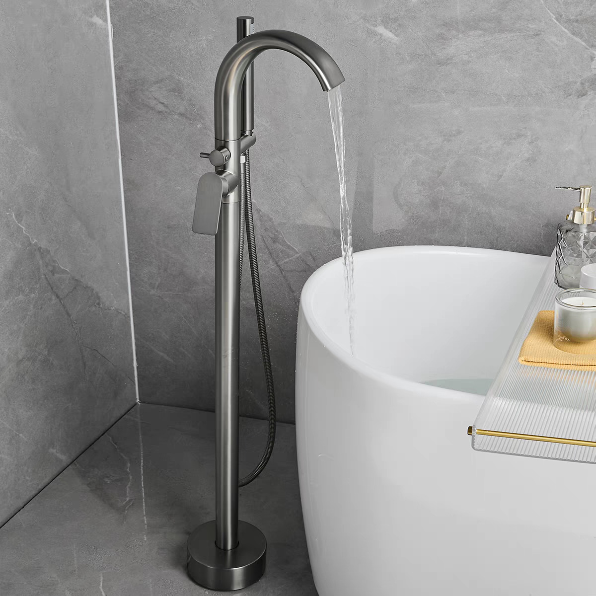 Gun Metal Hot Cold Freistehend – Freestanding Bathtub Filler Faucet Floor Bewertung und Preis
